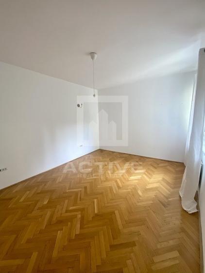 Vila renovata -zona Chios - 10