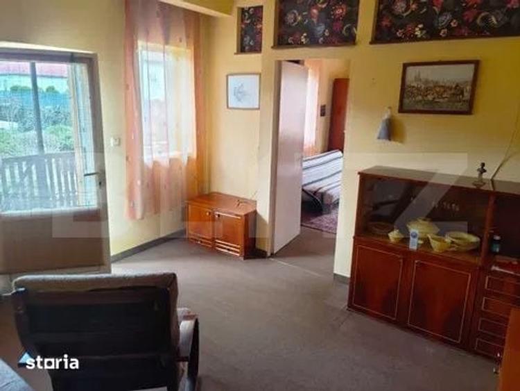 De vanzare casa cu 2 camere in Ernei Curte Comuna - 2