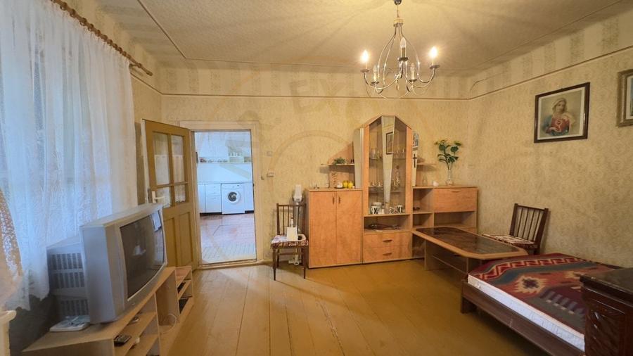 Casa 4 camere, Teren 3.405 mp Loc. Dindestiu Mic Jud. Satu Mare-Comision 0% - 6