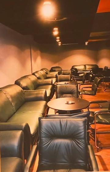 Spațiu comercial central - 1