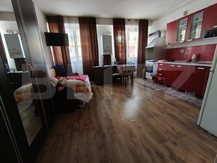 Apartament de vanzare, cu 2 camere, 43 mp, zona - SOPOR - 2
