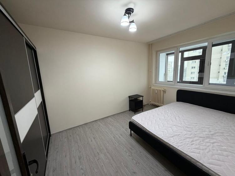 Apartament 2 camere decomandat renovat metrou Romancierilor mall Plaza - 2