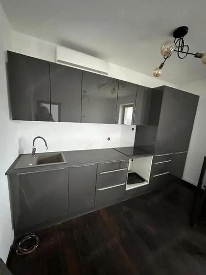 Vila Targul Saptamanal, P+2 - 9