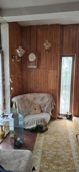 Vila cu etaj in Caransebe?, zona Teiu?, langa Gugulanu. - 1