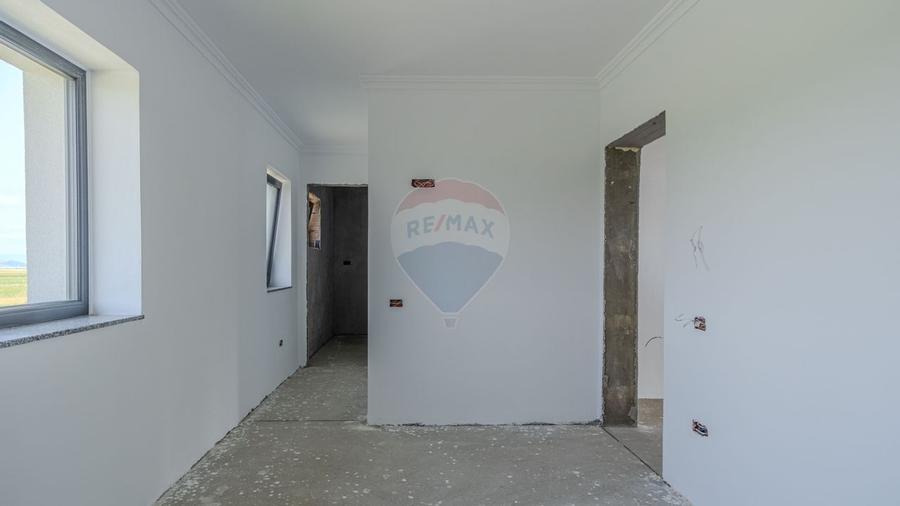 Casa moderna, la cheie, in Cristian - Str. Carpati - 8