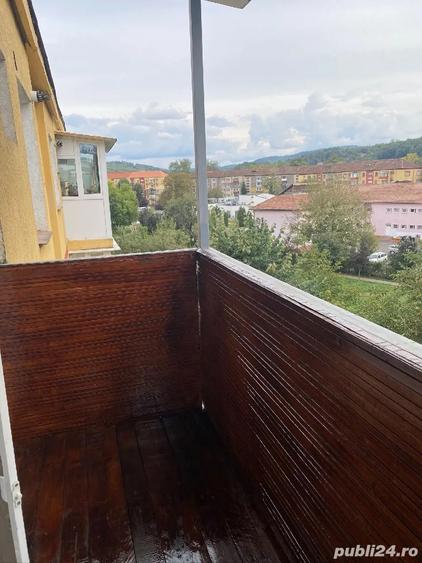 Inchiriez garsoniera - 3