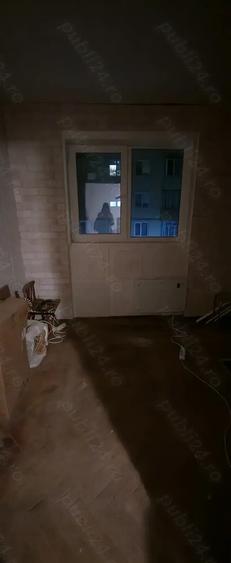 Ofer spre vanzare garsoniera - 4