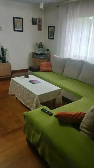 Casă cu Teren 2800 Mp în Aldeni