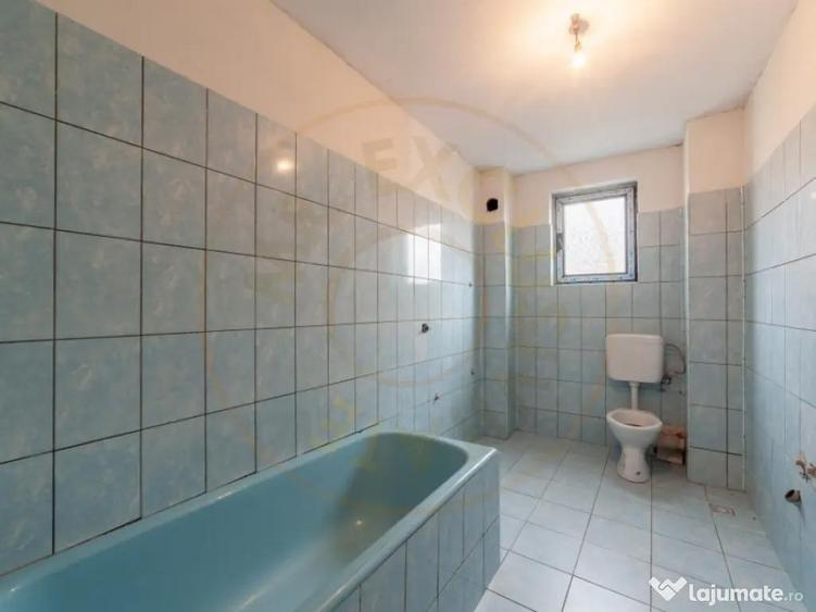 La 2 min de Campulung Muscel 344 mp utili+ teren 4.563 m - 12