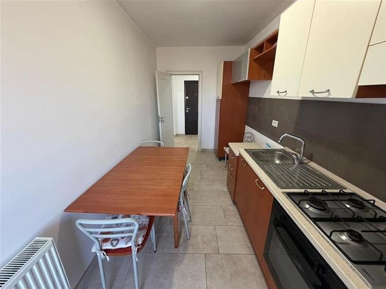 Apartament 2 camere, etaj 2, 60mp , loc parcare proprietate, mobilat - 1