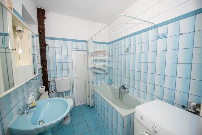 Apartament cu 2 camere de vanzare zona Turda Strada Stefan Stoika - 13