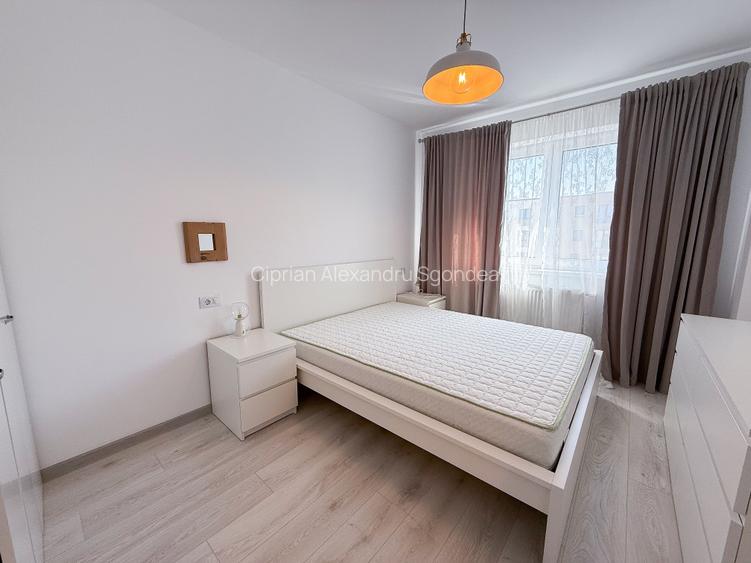 Apartament Cu 2 Camere Vanzare Tractoru Coresi Apartament Cu 2 Camere Vanzare Tractoru Coresi
