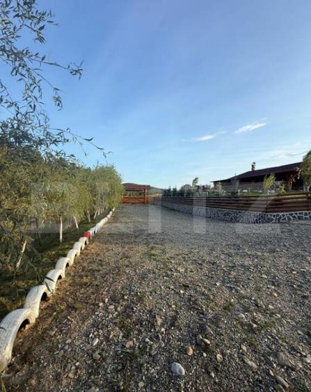 Cabana din lemn rotund, 2 camere, 140 mp, teren 2800 mp, Pal - 13