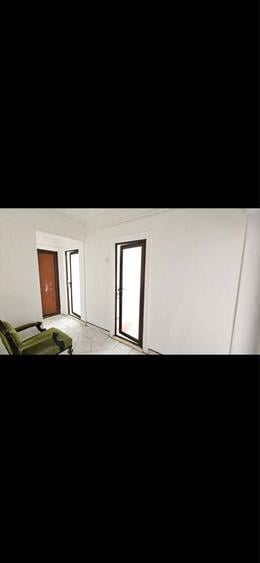 Apartament 3 camere m19 et4/10 - 2