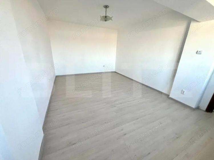 Garsoniera spa?ioasa 38 mp, renovata etaj 6 cu lift, centrala proprie - 4