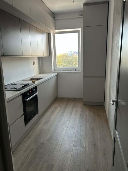 Vand apartament 3 camere - Targu Neamt - 4