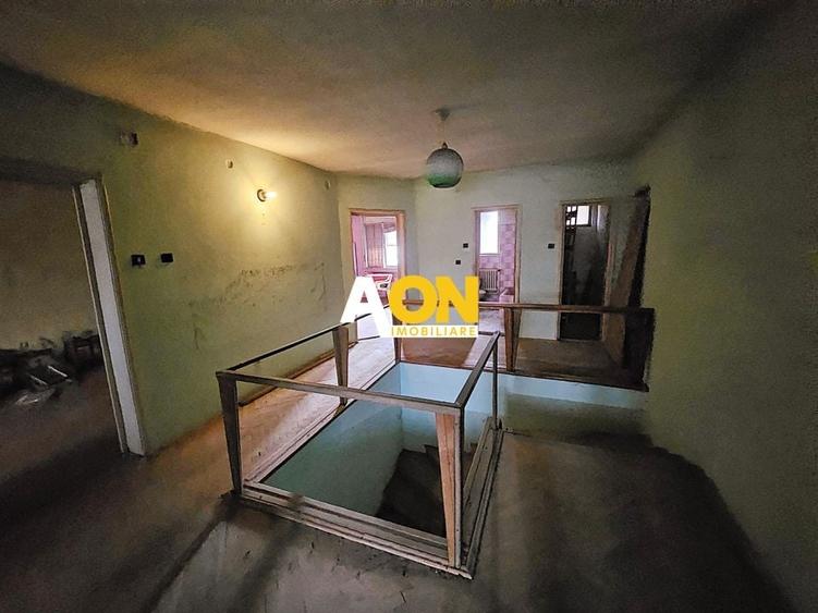 Casa cu 7 camere, 700 mp teren, deschidere la 2 strazi, zona Centru - 9