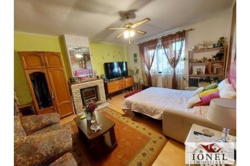 Vanzare casa Alba Iulia - Cetate -700 mp teren - 1