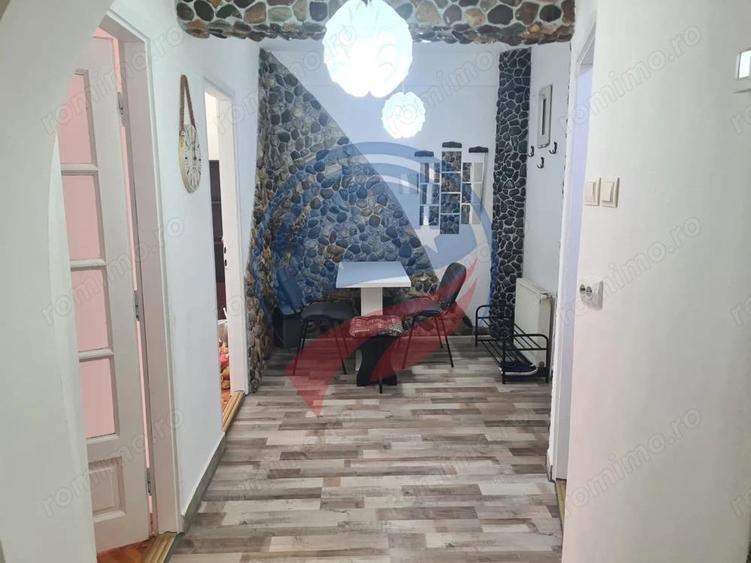 Regim hotelier: Apartament central cu 2 camere decomandat - 8