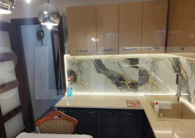 Apartament 3 camere, 73 mp, zona Micro 9 - 3