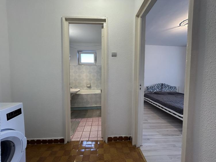 Apartament 3 camere decomandat, centrală gaz – zona Casa de Cultură - 7