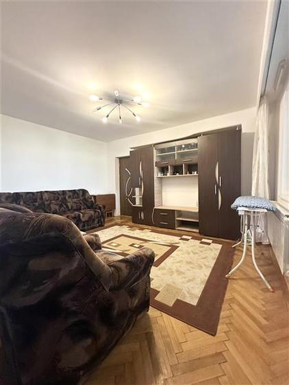 Apartament 3 camere, Spatios, zona Tomis 2 - 7