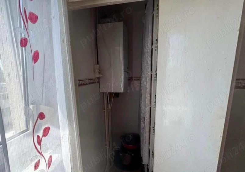 Vanzare apartament 2 camere decomandat, micro 19, 50mp - 2