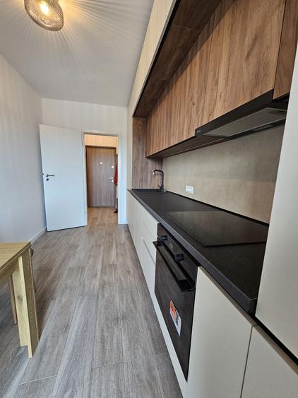 Inchiriez apartament 2 camere etaj 2, lift, Focsani zona Garii regim hotelier 300 - 6