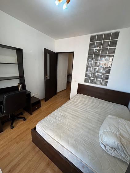 Apartament cu 2 camere decomandat în Plopilor