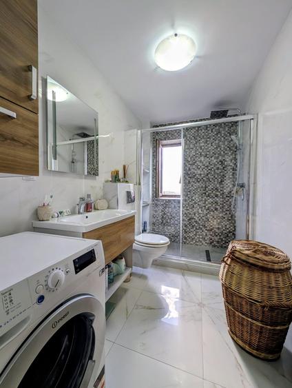 Apartament modern de 2 camere cu 2 parcări incluse – Zona Răzoare Vivo - 12