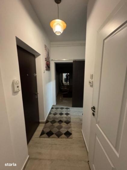 Apartament cu 2 camere în Barbu Văcărescu