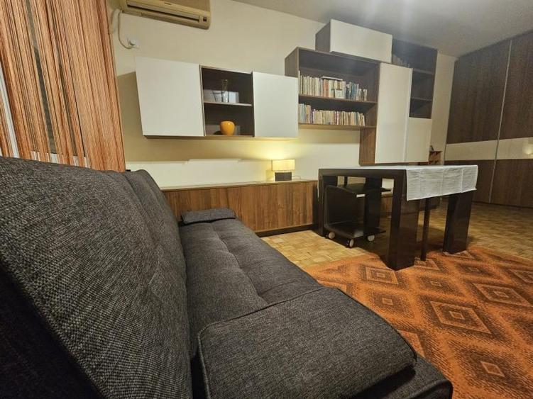 Apartament cu 2 camere decomandat, mobilat în Sala Palatului