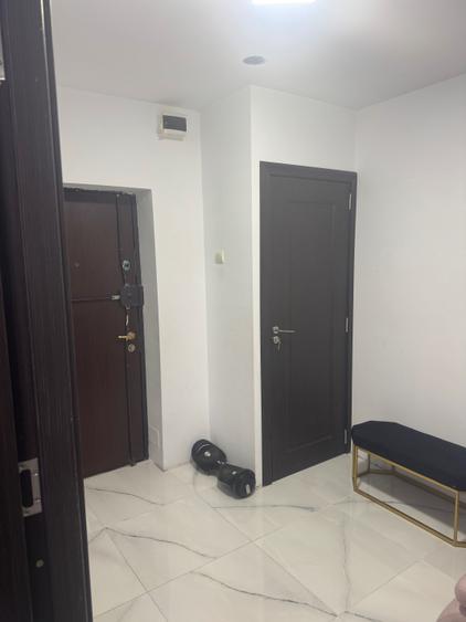 Garsonieră decomandată în 13 Septembrie