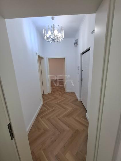 Apartament cu 2 camere decomandat în Drumul Sării
