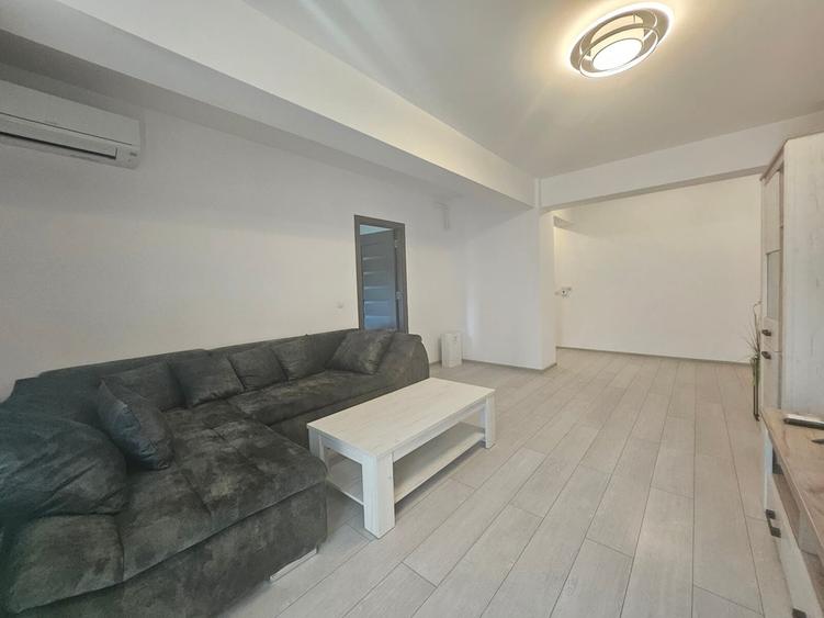 Apartament cu 2 camere nedecomandat în Trivale
