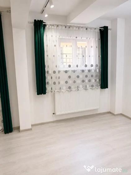 Garsonieră decomandată în Ciurea