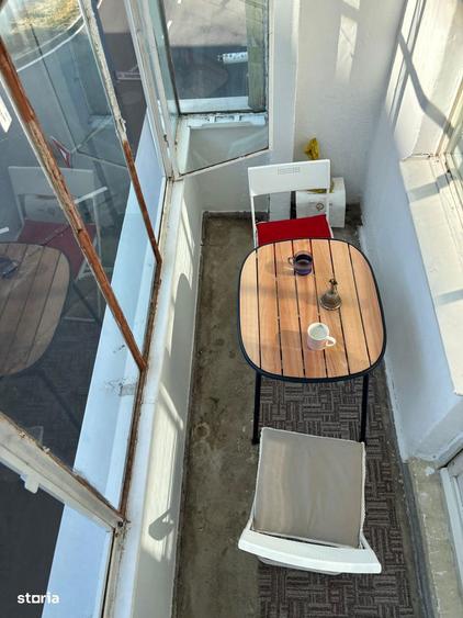 Apartament cu 2 camere decomandat în Tractorul