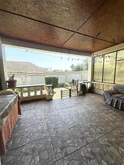 Casa S+P+1E cu Teren de 854 mp, Pretabila pentru Doua Familii - 32