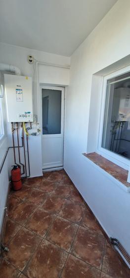 Inchiriez apartament 2 camere cu centrala pe gaz in zona Micalaca - 8