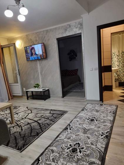 Apartament cu 2 camere decomandat în Romană