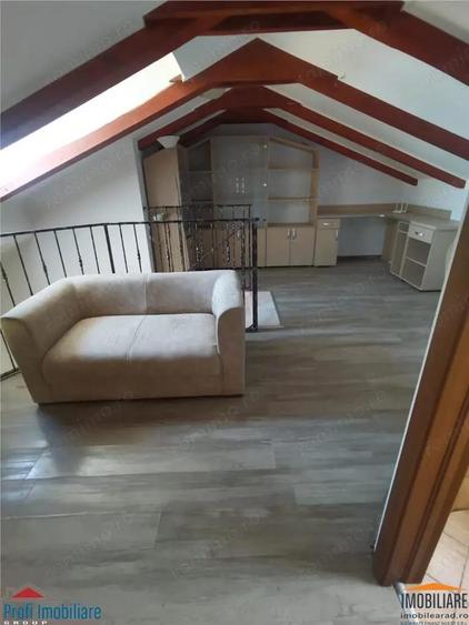 Inchiriez apartament la casa 4 camere, Gai - 14