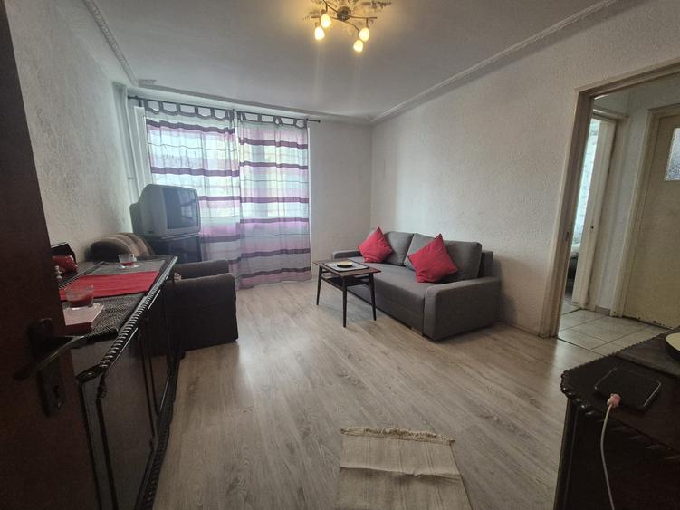 Drumul Taberei, vav liceul Eugen Lovinescu, 3 min metrou Raul Doamnei - 7