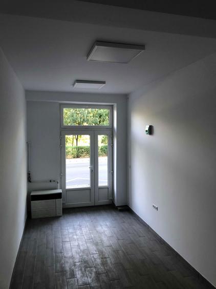 Spatiu comercial de vanzare - 7