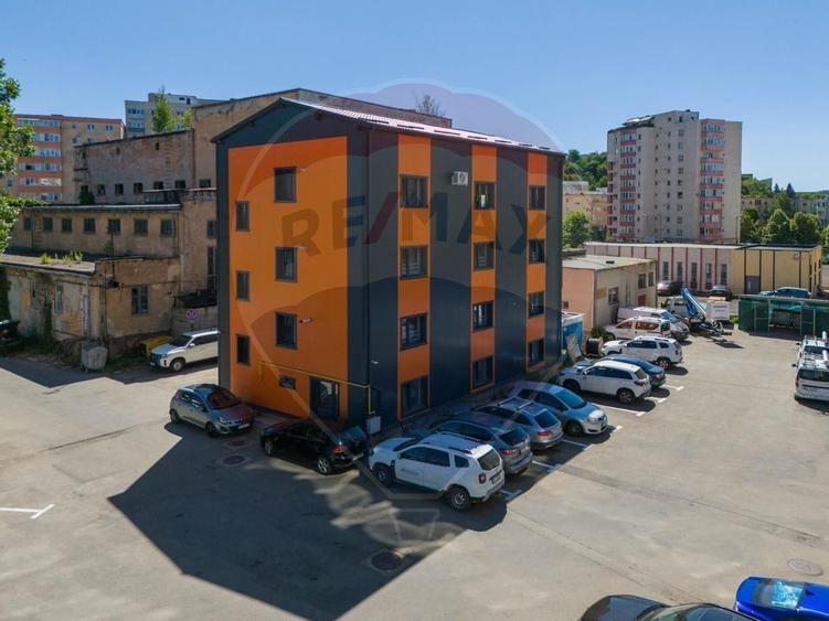 Spațiu de birouri  zona 13 Decembrie- Etaj 1 - 8