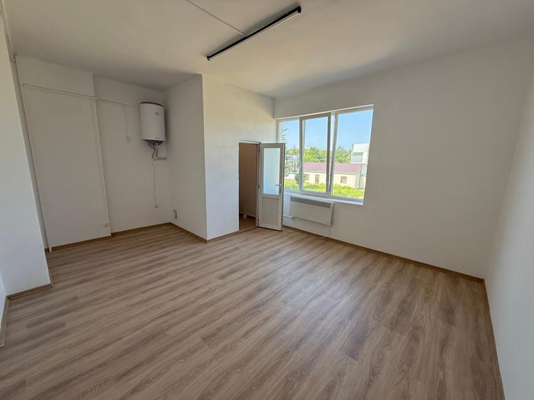 Hala si clădire apartamente  pentru muncitori 1144 mp- direct de la proprietar! - 1