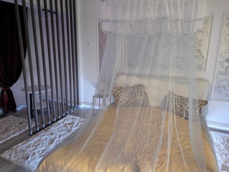 Inchiriez garosniera - 7