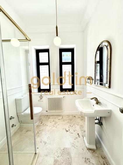 VILA SUBLIMA 650MP+TEREN 520MP/IMPECABIL CONSOLIDATA SI RENOVATA/CAPITALE - 47