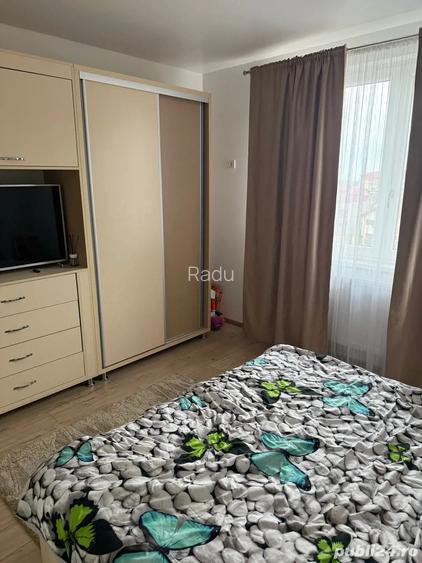 De vanzare apartament 3 camere