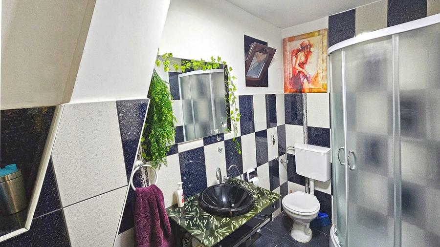 Spatiu Birouri. 25 mp + dependinte - Parter - Central Pitesti - 6