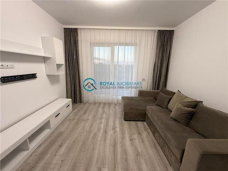 Royal Imobiliare - Vanzare Apartament bloc nou zona Valeni - 1